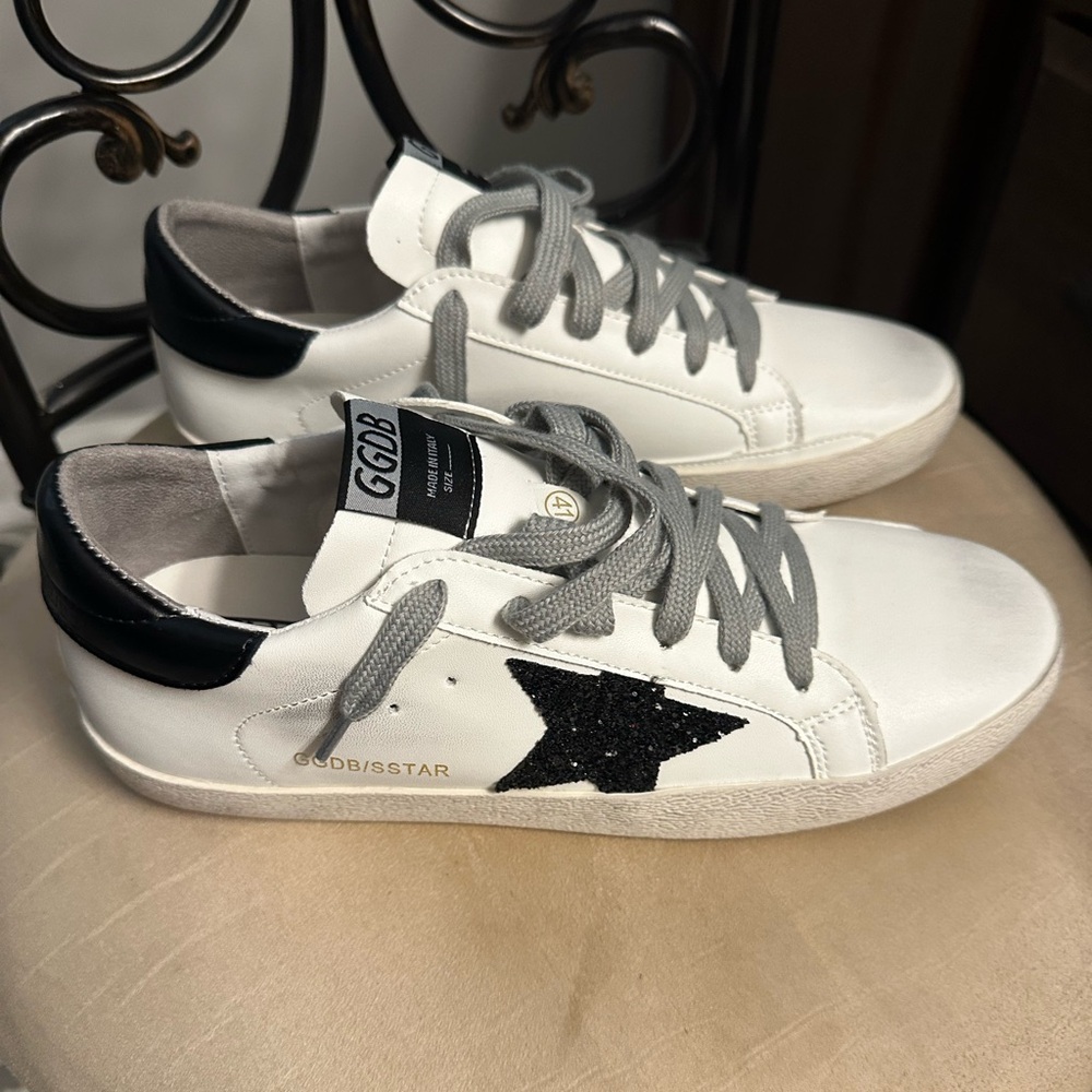 Goldengoose-Inspired White Leather Sneakers with Black Star